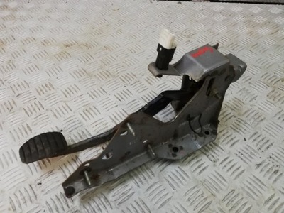 Renault modus педаль тормоза датчик фото №1