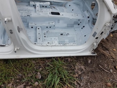 Audi a3 8v блок двигуна поріг чверть права правий 5 двері hb фото №1