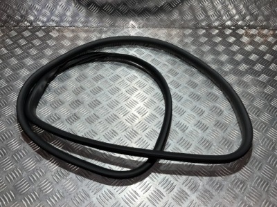 Прокладка кузовна двері лівий перед renault austral 22- фото №1