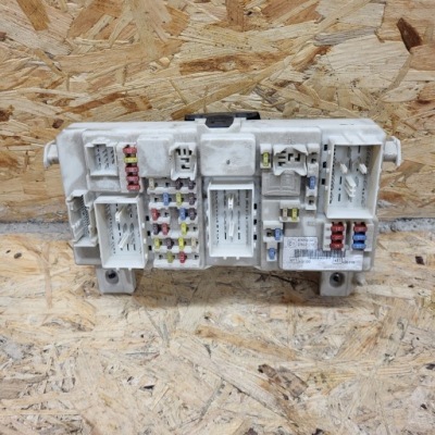 Ford focus mk2 модуль комфорту bsi коробка запобіжників 7m5t14a073cc фото №1