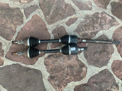Jeep grand cherokee wk привідний вал ліва перед 3.0 crd фото №1