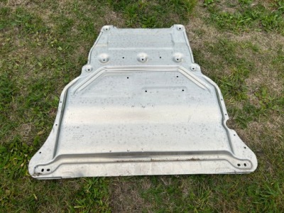 Vw t-roc cabrio a3 8v7 плита захист pod двигун алюмінієва фото №1