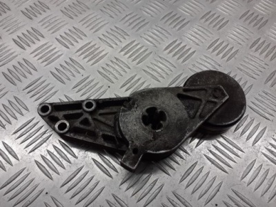 Натяжитель ремень audi a4 b5 1.8 058903133 фото №1