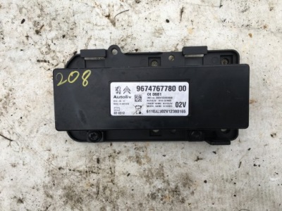 Модуль bluetooth peugeot 208 9674767780 фото №1