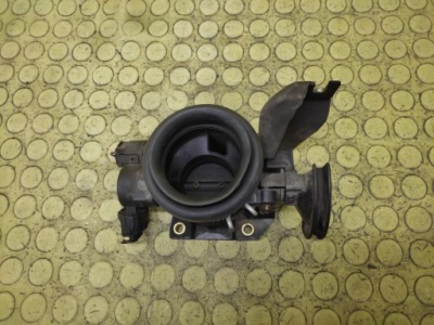 Toyota aygo i 1.0 дросельна заслінка 8945252011 фото №1