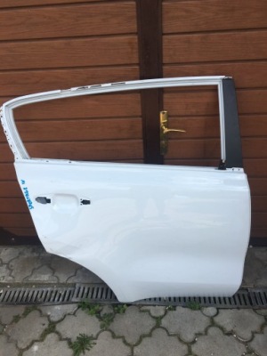 Kia sportage 4 iv 2015- дверь правый задняя фото №1