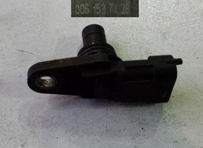 Датчик вала распределительного вала mercedes 0061537128 фото №1