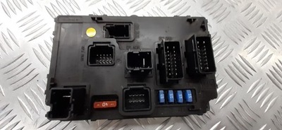 Коробка предохранителей peugeot 407 1.6 hdi фото №1