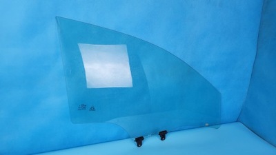 Kia stonic 17r скло бічна двері правий перед фото №1