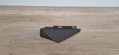 Audi rs e-tron gt правая защита заглушка молдинг фото №1