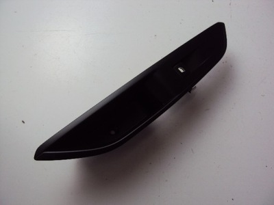 Панель скло правий задня peugeot 3008 ii 2016- фото №1