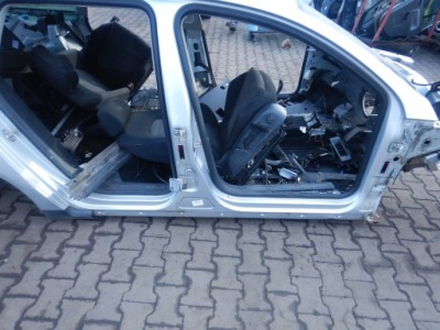 Vw passat b6 kombi 05- блок двигателя четверть порог правый фото №1