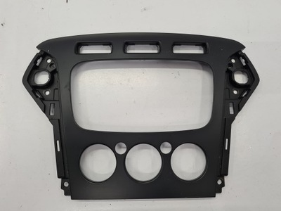 Ford mondeo mk4 lift рамка радіо bs71-18522 фото №1