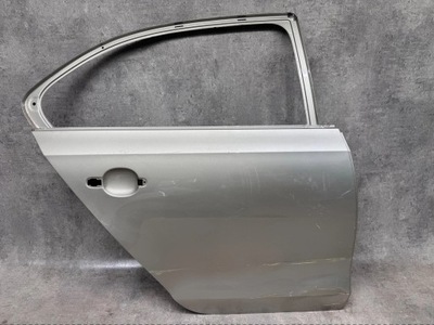 Дверь правое задняя vw jetta vi sedan фото №1