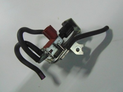 Клапан вакуумa toyota land cruiser 150 2.8d фото №1