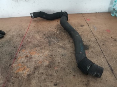 Труба пабтрубок  воды renault laguna iii 2.0dci 215010007n фото №1