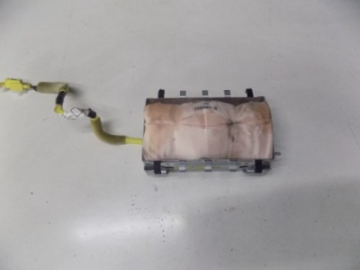 Toyota auris i 06-09 подушка пассажира фото №1