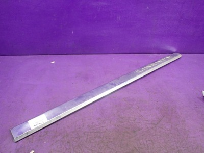 Cherokee kj liberty молдинг дверь правый перед хром фото №1