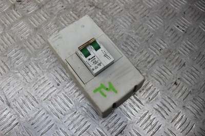 Vw transporter t4 1,9 корпус запобіжників camper фото №1