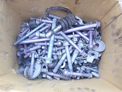 Болти гайки прокладки toyota tundra 2022- фото №1