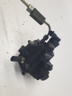 Насос впрыскная opel insignia a 55571005 фото №1