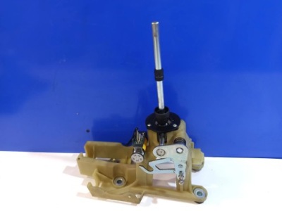 Volvo xc90 2010 домкраты i выборник фото №1