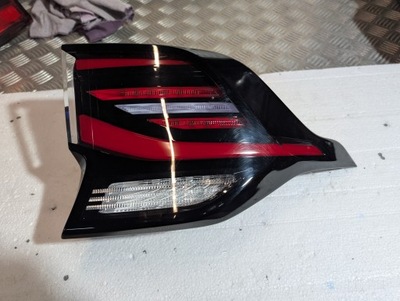 Kia sportage v лампа правая задняя r2924-62050 фото №1