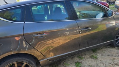 Двері праве перед задня lancia delta iii momo design vr 319 повний ideał фото №1