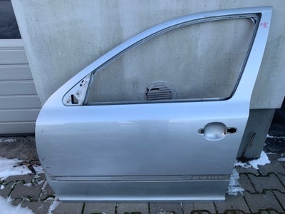 Skoda octavia ii двері лівий перед передні 1z0831311 фото №1