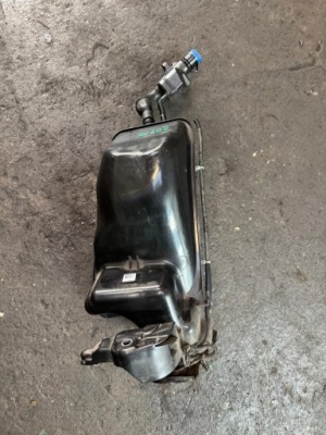 Бак adblue volvo xc60 ii 2017- 31405814 2.0 d фото №1