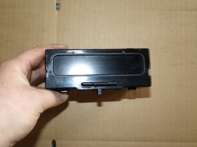 Дисплей радио 8200107839a megane ii фото №1