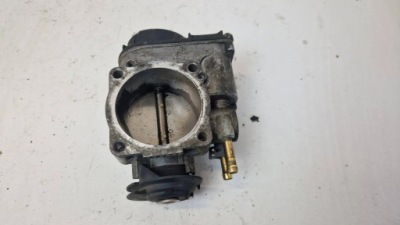 Дроссельная заслонка golf iv toledo ii 2.3 vr5 021133056 фото №1