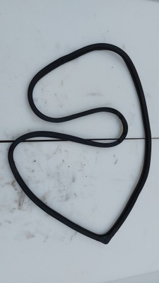 Прокладка дверь левая задняя kia carens iv 2013- фото №1