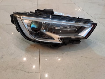 Audi a3 8v0 лампа правая перед фото №1