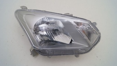 Isuzu d max ii lift 16-20 передня права лампа t фото №1