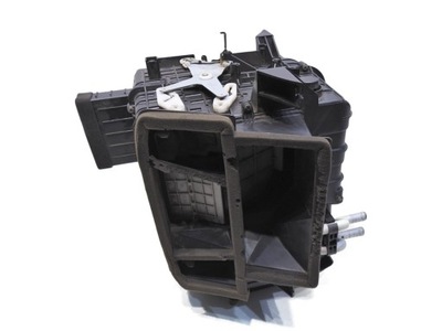 Корпус обігрівач ліва kia sorento i 2.5 crdi фото №1