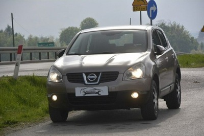 Nissan Qashqai 2.0 Benzyna 4x4 podgrzewane fotele