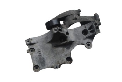 Кронштейн генератора 038903143af audi a3 8p s-line 2.0 tdi фото №1