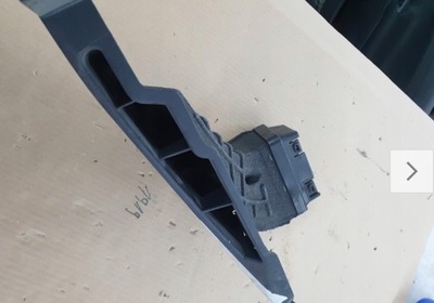 Впуск воздуха range evoque bj32-9a675 ac фото №1