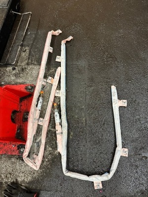 Skoda rapid liftback шторка безпеки права ліва 5ja880741 5ja880742 фото №1