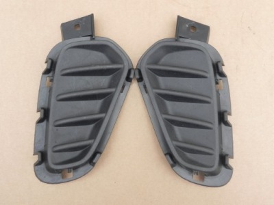 Volvo v40 ii cc 12- lift r design решётка заглушка бампера левая фото №1