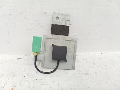 Mazda 3 ii 2010 антена gps фото №1