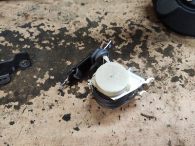 Renault clio iii pas безпеки середній задня задній фото №1