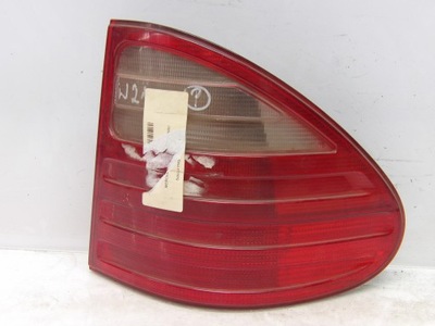 Лампа правая задняя mercedes-benz w210 фото №1