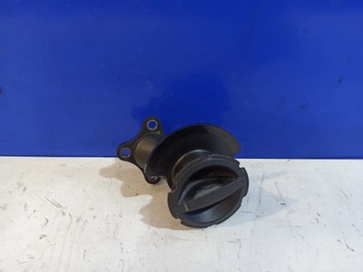 Volvo s80 2008 заливна горловина оливи фото №1