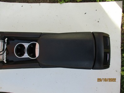 Mercedes ml w164 -подлокотник ,туннель ,ухоженный фото №1