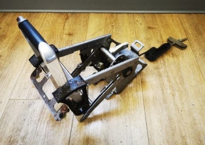 Ford s-max mk1 galaxy mk3 06-14 рычаг тормоза ручного исправна фото №1