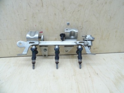 Renault clio iv 0.9 tce молдинг впрыскная форсунки 175201470r фото №1