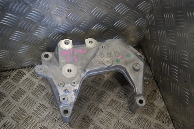 Кронштейн кронштейн двигуна altima 2016 l33 2.5 фото №1