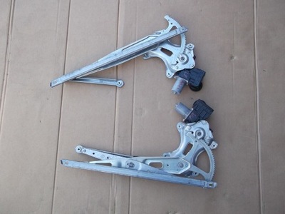 Toyota prius iv 15- подъемник стекло перед фото №1